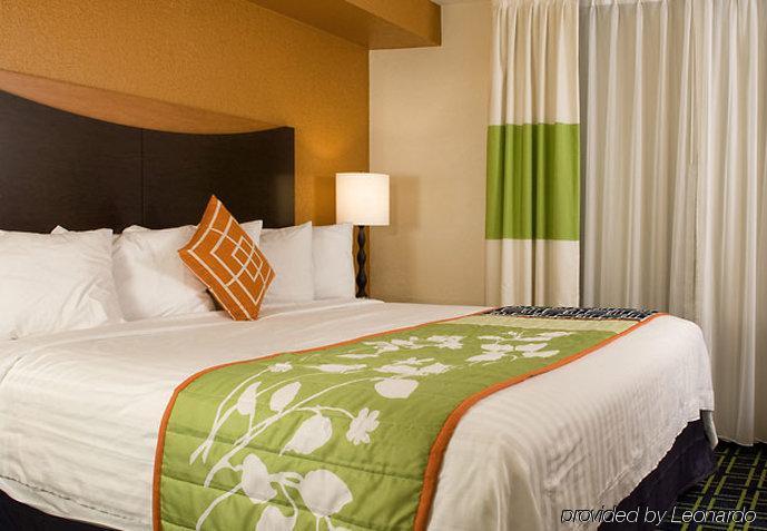 Hotel Fairfield & By Marriott Orlando